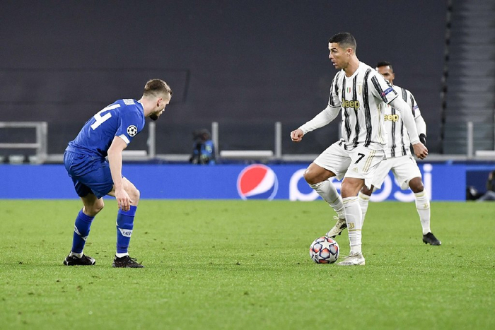 CBA季后赛倒计时;葡萄牙体育今晚迎来里程碑;细节引发关注;更衣室稳定;纪律约束更严格的简单介绍 CBA季后赛倒计时;葡萄牙体育今晚迎来里程碑;细节引发关注;更衣室稳定;纪律约束更严格的简单介绍