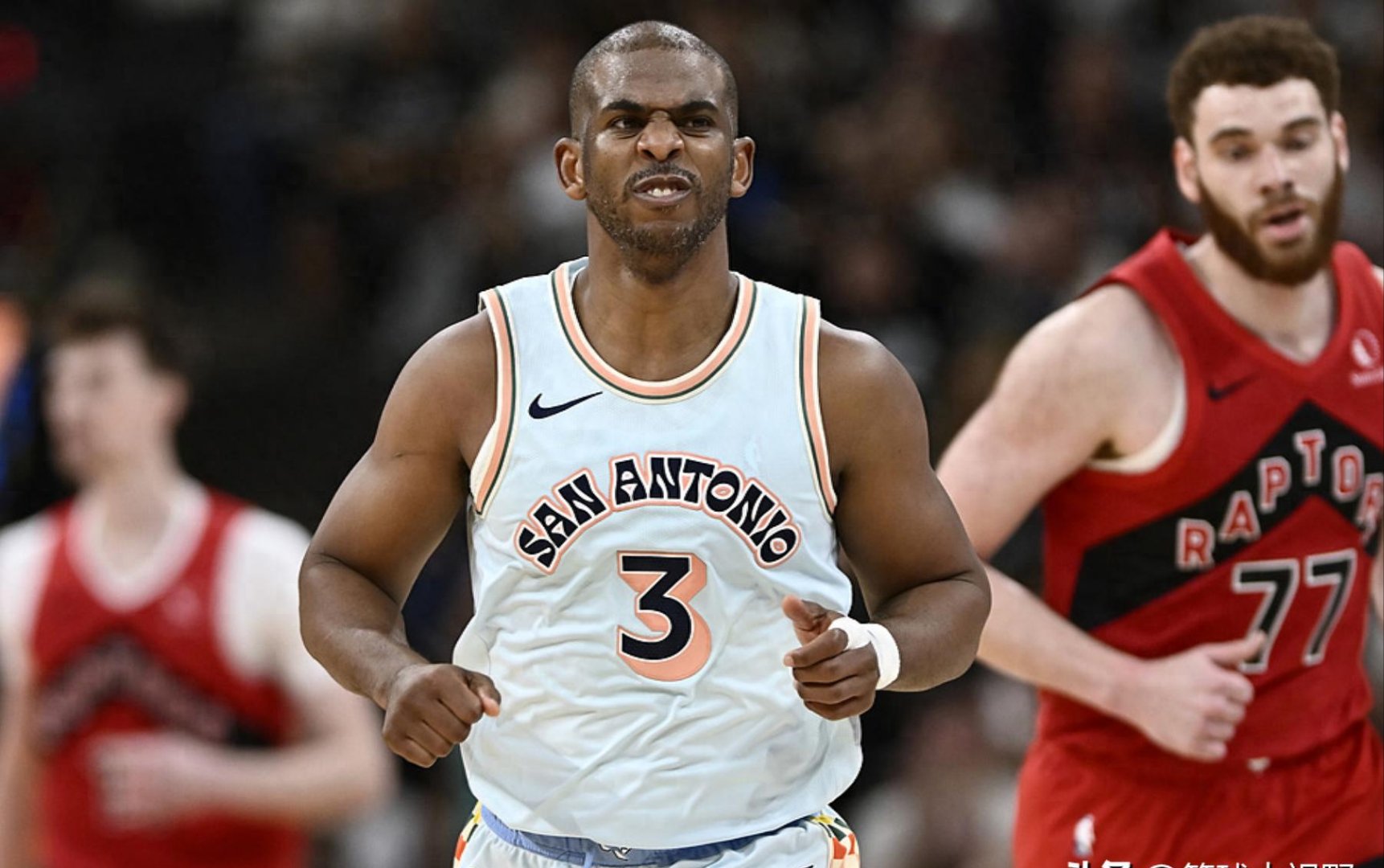 关于圣安东尼奥马刺训练开放日，加时末段门线救险引欢呼，CBA常规赛在即，训练强度明显提升的信息