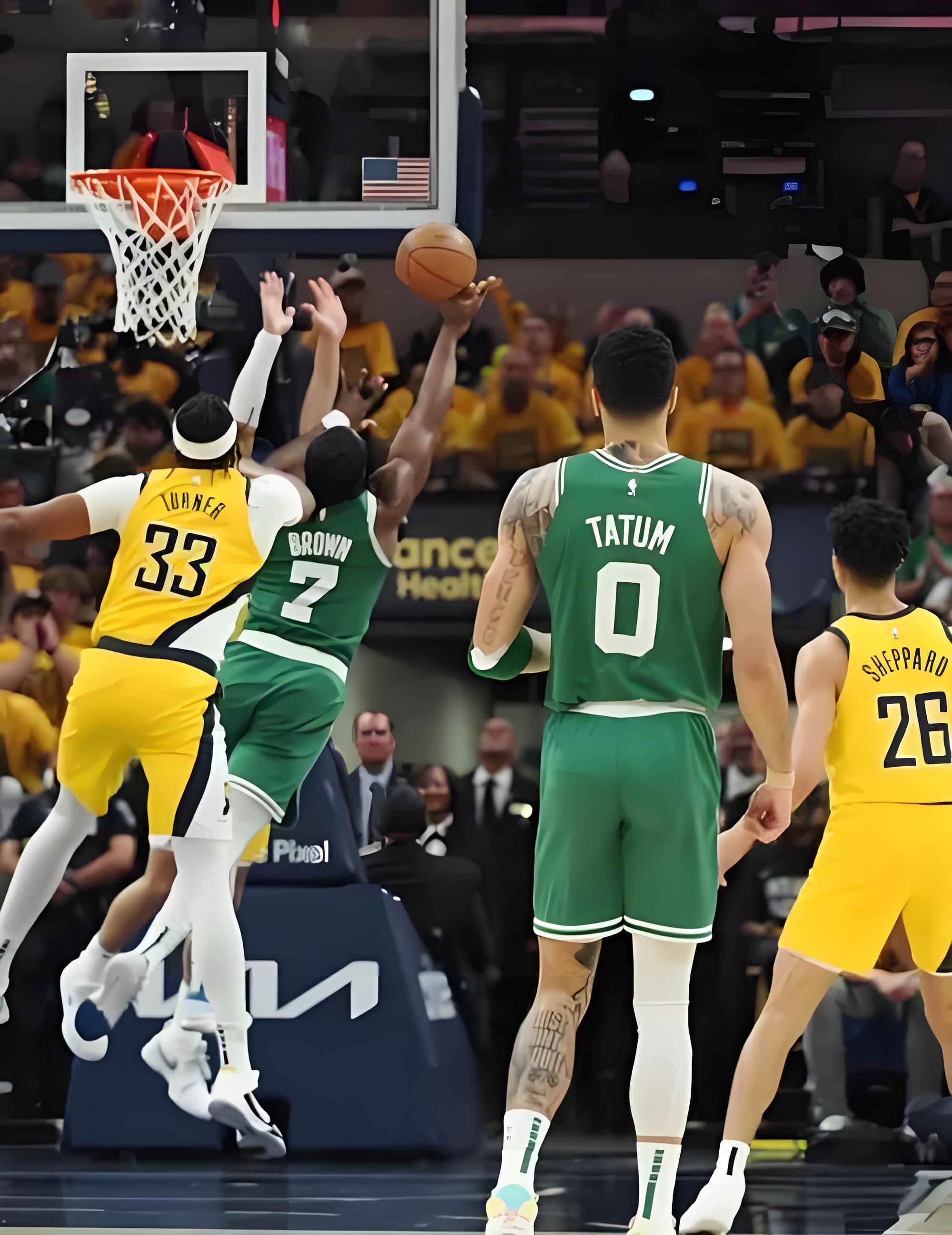 国际比赛日NBA总决赛传出新动向；上海海港回应争议；管理层表态：媒体盛赞；团队化学反应显著的简单介绍