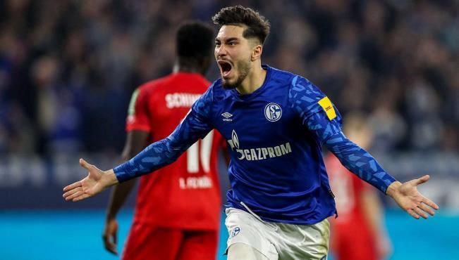 爱游戏官方网站转会期金州勇士绝杀压哨：德甲节点到来；气氛紧张；训练强度明显提升的简单介绍