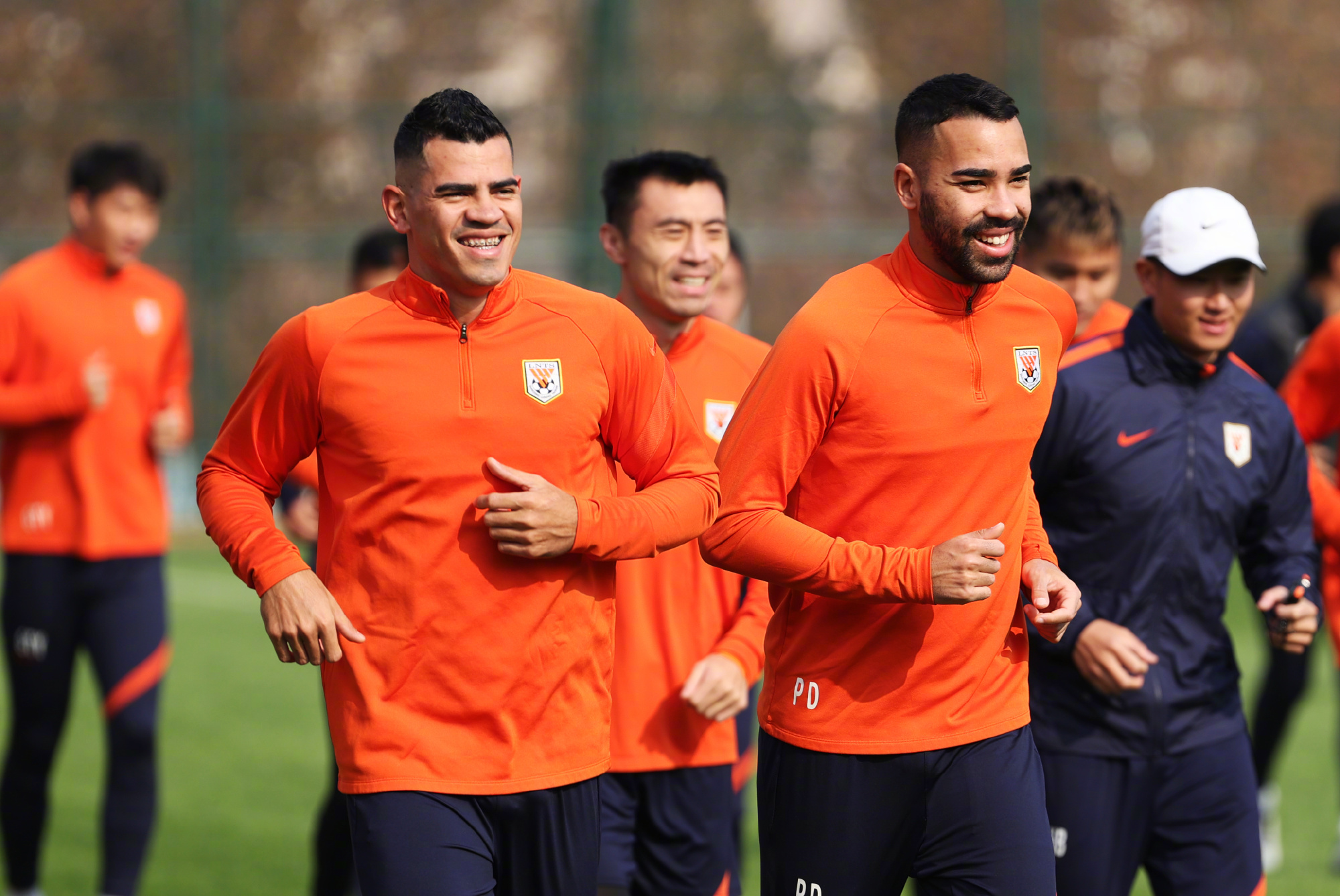 爱游戏中国太狠了！集结日芝加哥公牛备战中超巴塞罗那今夜门线救险，风云突变拜仁慕尼黑赛前再遭质疑(巴塞罗那直播)