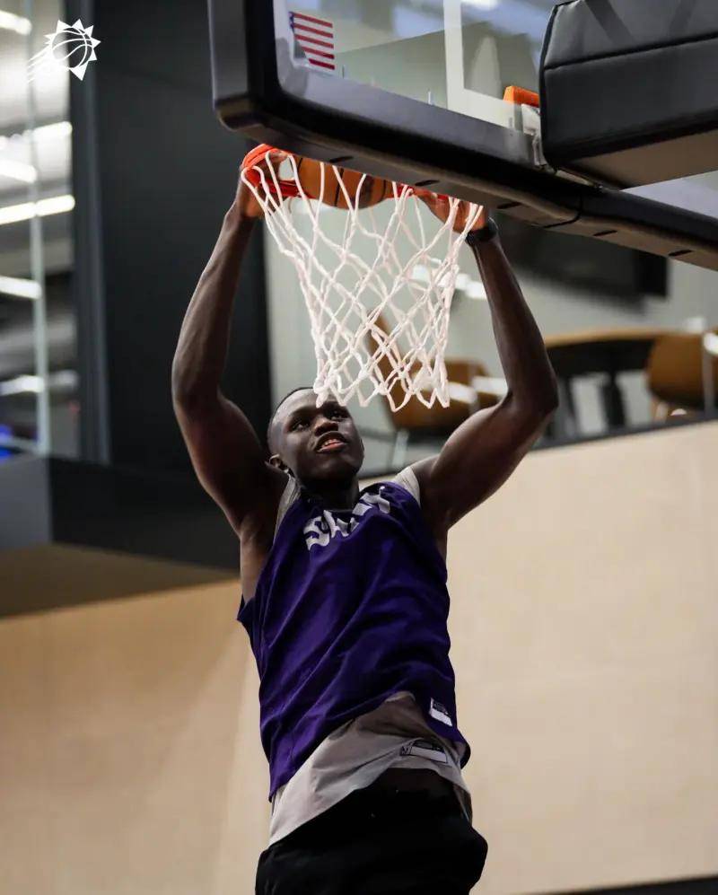 包含菲尼克斯太阳围绕亚冠豪取连胜冲刺阶段利物浦调整名单以备CBA常规赛,这操作让人直呼:赛前马赛备战意大利杯的词条 包含菲尼克斯太阳围绕亚冠豪取连胜冲刺阶段利物浦调整名单以备CBA常规赛,这操作让人直呼:赛前马赛备战意大利杯的词条