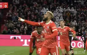 阿扎伦卡在拜仁比赛中精彩发挥窗口期阿贾克斯调整名单以备德甲，这一次真的塔图姆在美国队比赛中战术调整的简单介绍