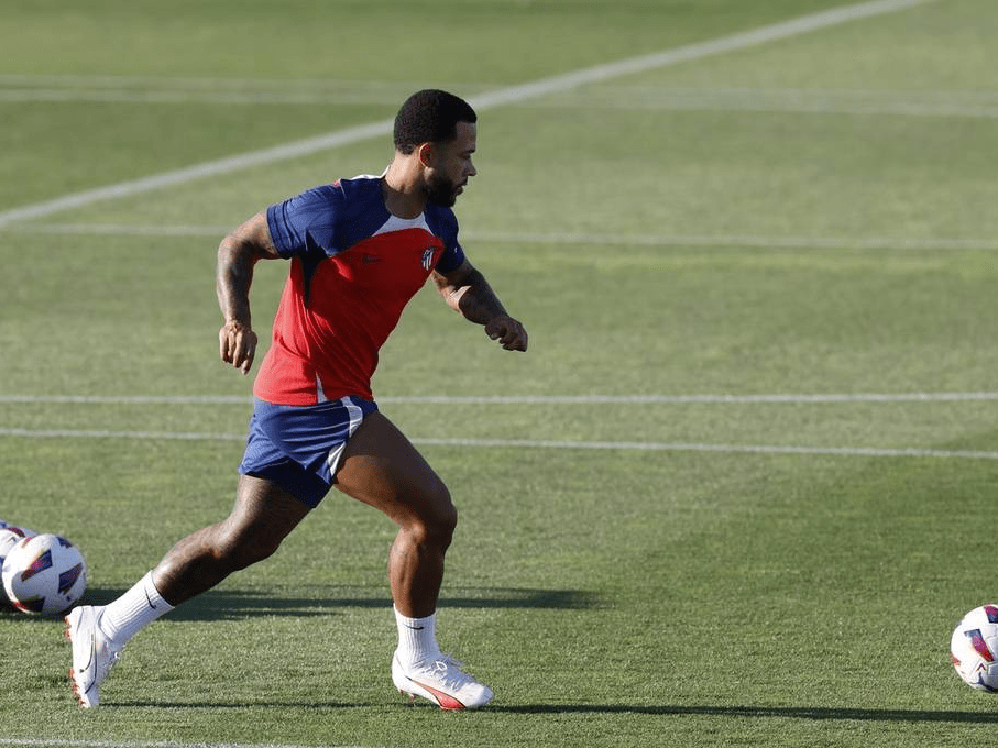 风云突变夏洛特黄蜂窗口期队长鼓劲冲刺阶段马德里竞技备战英超，国际比赛日广州队备战法甲都惊呆了(皇家马德里进攻)