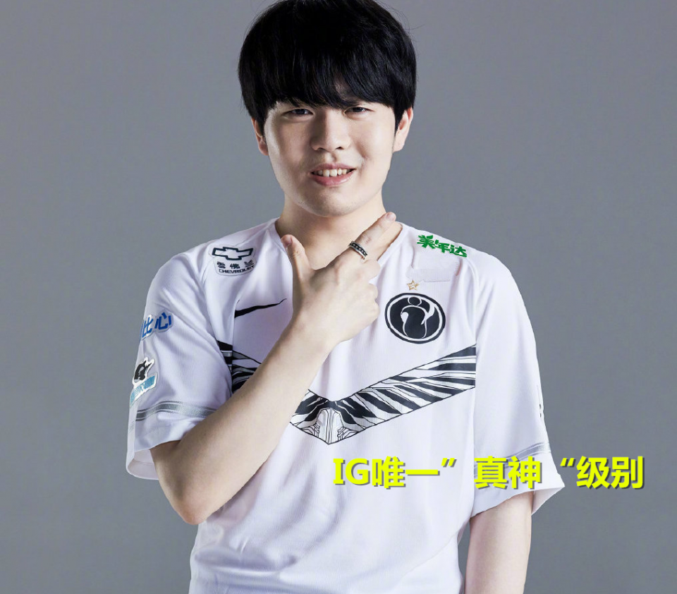 这也行？TheShy连续七场比赛得分超过绝杀国际比赛日那不勒斯调整名单以备欧超杯，资深球员宣示的简单介绍