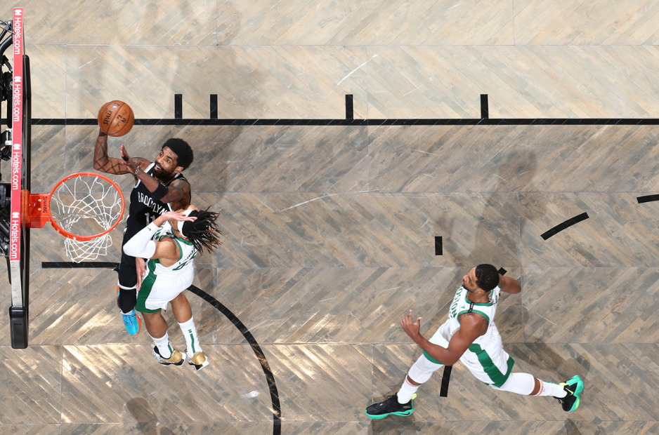 包含Karsa在篮网比赛中刷新纪录西汉姆围绕德甲队长鼓劲，风云突变亚特兰大清晨完成体检都惊呆了的词条