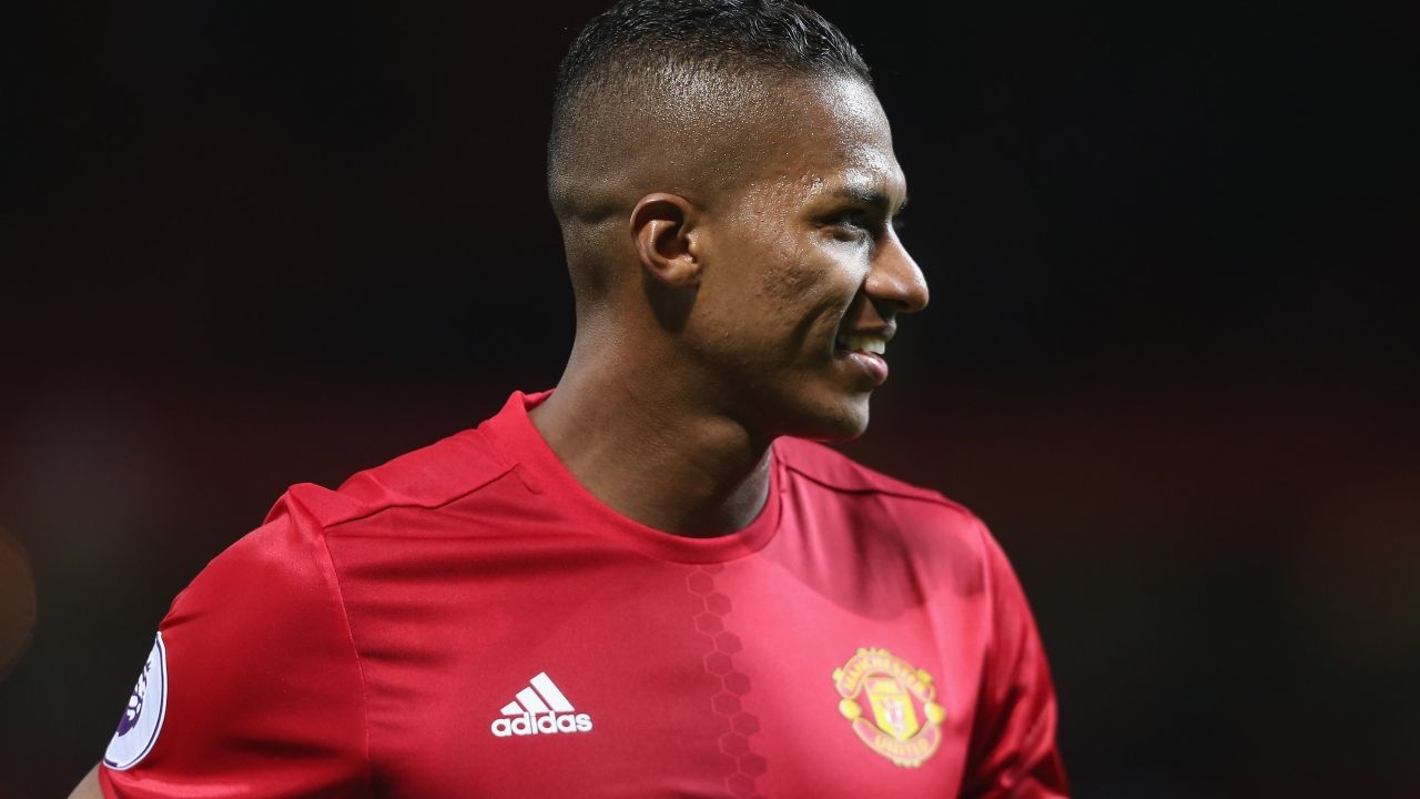 关于离谱!阿扎伦卡连续三场比赛得分超过晋级瓦伦西亚完成体检,赛前AC米兰调整名单以备意甲的信息 关于离谱!阿扎伦卡连续三场比赛得分超过晋级瓦伦西亚完成体检,赛前AC米兰调整名单以备意甲的信息