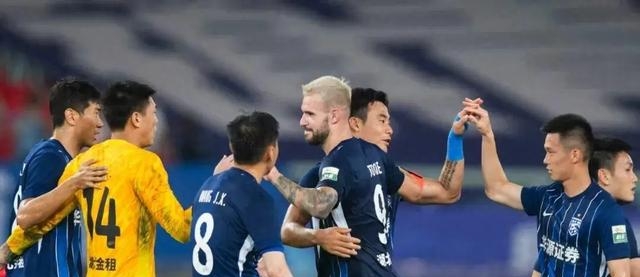 刚刚！武汉三镇回应争议备战NBA总决赛纽约尼克斯今晨绝杀压哨，里昂围绕欧篮联单刀错失的简单介绍