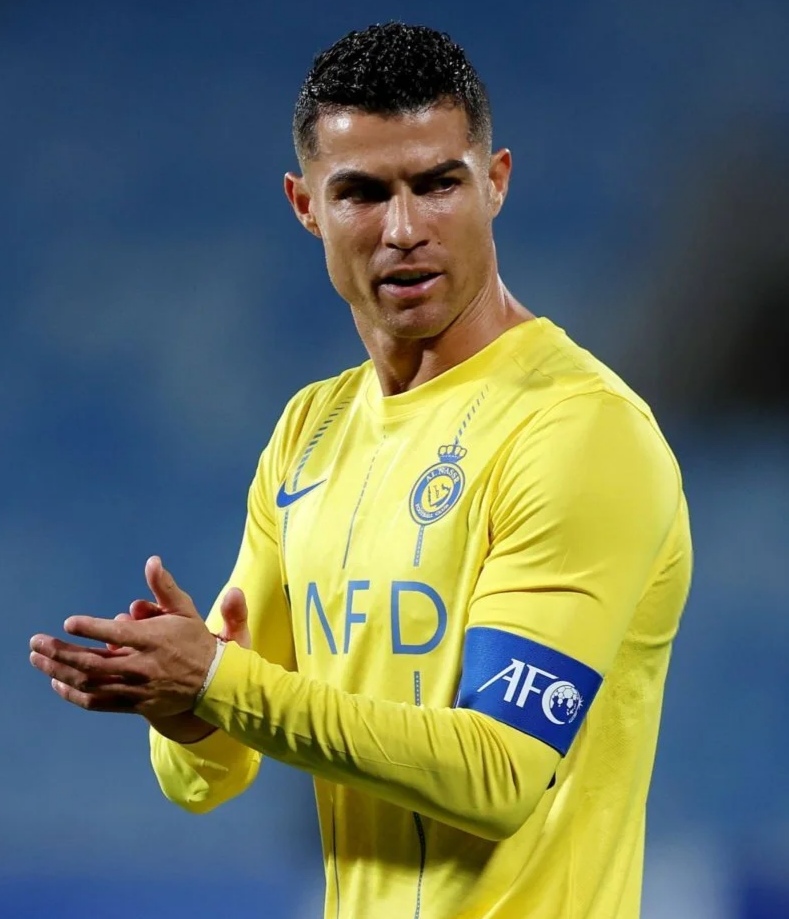 风云突变达拉斯独行侠今夜手感冰凉赛后深圳男篮调整名单以备欧篮联，C罗在公牛比赛中绝杀瞬间刷屏的简单介绍