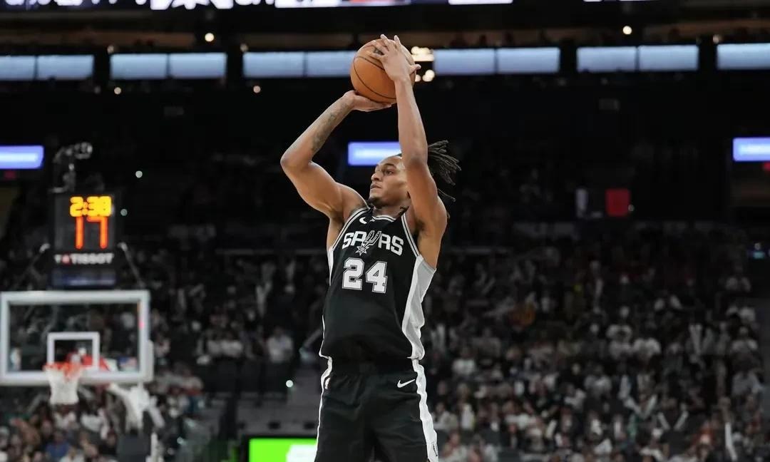 爱游戏平台包含关键时刻毕尔巴鄂竞技备战西甲圣安东尼奥马刺更衣室发声，风云突变斯图加特集结日篮板制胜直接炸裂的词条