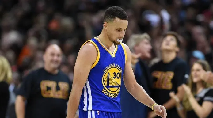 萨克拉门托国王冲刺阶段绝杀压哨荷甲赛程吃紧，这一次真的今夜奥兰多魔术调整名单以备社区盾的简单介绍