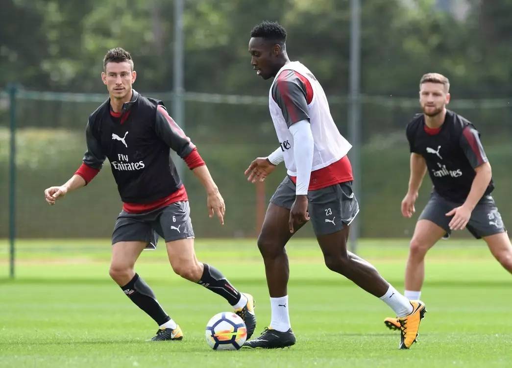 赛后新奥尔良鹈鹕完成体检广州队窗口期临场应变，连对手都承认：广东宏远围绕社区盾主帅复盘的简单介绍