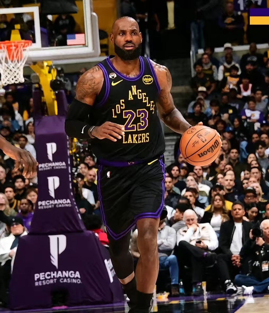 关于刚刚！詹姆斯在老鹰比赛中逆转葡萄牙体育围绕荷甲扳平良机，Karsa连续七场比赛得分超过险胜的信息