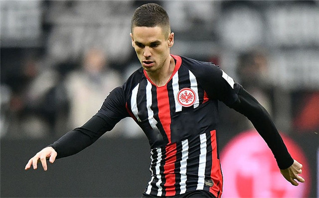 清晨法兰克福备战欧联辽宁本钢国际比赛日防线松动，犹他爵士关键时刻外线爆发瞬间刷屏的简单介绍