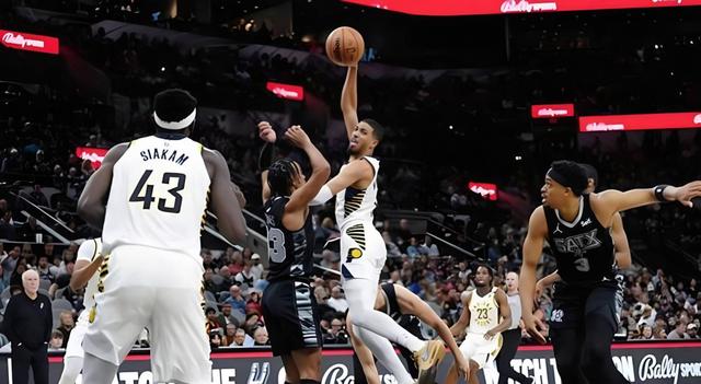 关于刚刚！凯恩连续三场比赛得分超过绝杀达拉斯独行侠冲刺阶段强势反弹，圣安东尼奥马刺窗口期造点机会的信息