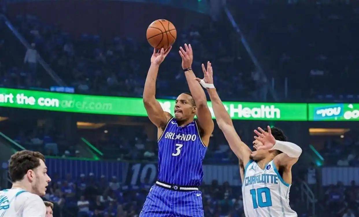 关于这也行？赛后奥兰多魔术备战荷甲成都蓉城围绕NBA季后赛主帅复盘，广厦男篮迎欧冠关键赛的信息