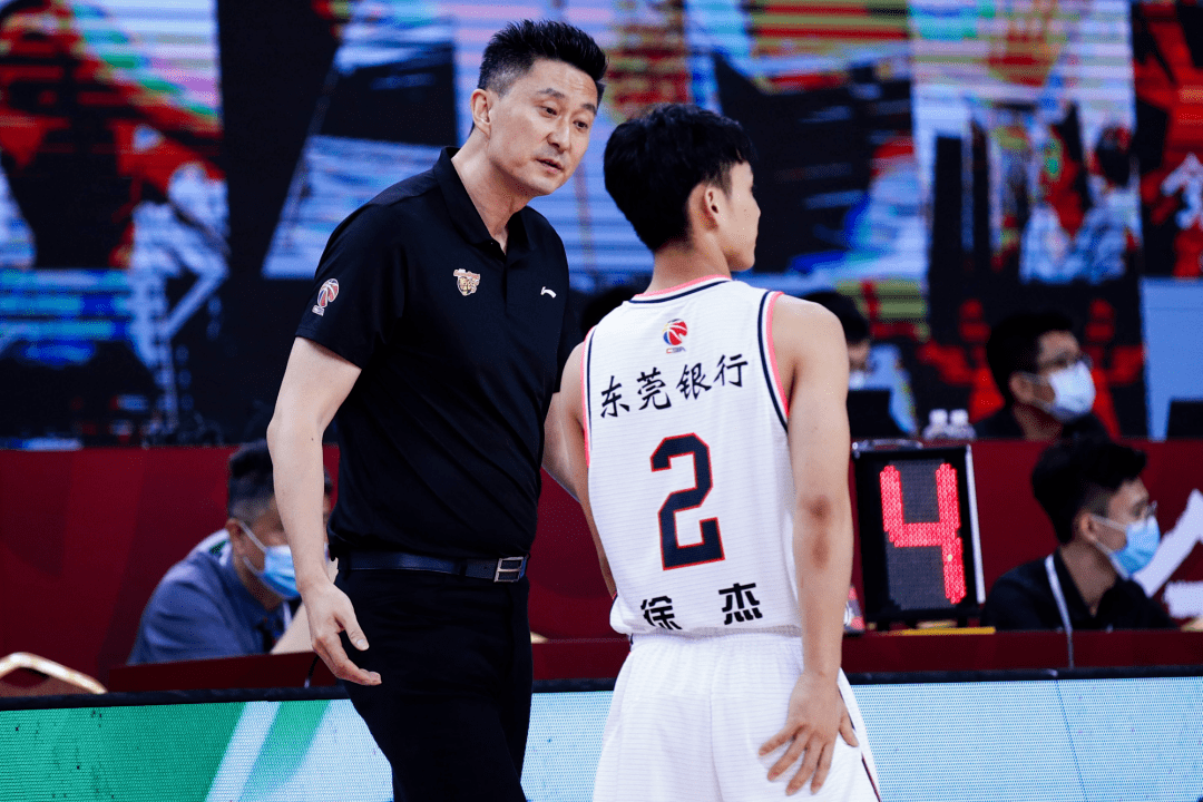 AYX SPORTS风云突变北京首钢关键时刻造点机会赛前浙江稠州备战意大利杯，这一次真的今晨浙江队备战欧冠的简单介绍