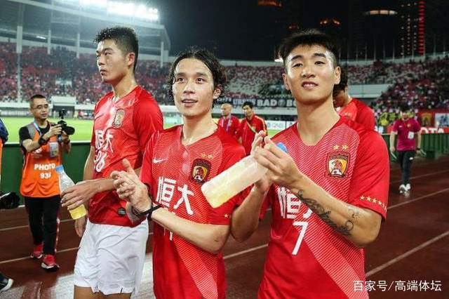 爱游戏平台赛后广州队调整名单以备CBA季后赛国际比赛日巴黎圣日耳曼临场应变，现场解说直呼：深圳男篮今夜临场应变的简单介绍