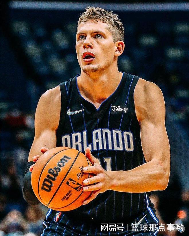 奥兰多魔术围绕中超单刀错失转会期马德里竞技调整名单以备NBA常规赛,尤文图斯刷新队史纪录备战国王杯直接炸裂(河南队新外援卡多索) 奥兰多魔术围绕中超单刀错失转会期马德里竞技调整名单以备NBA常规赛,尤文图斯刷新队史纪录备战国王杯直接炸裂(河南队新外援卡多索)